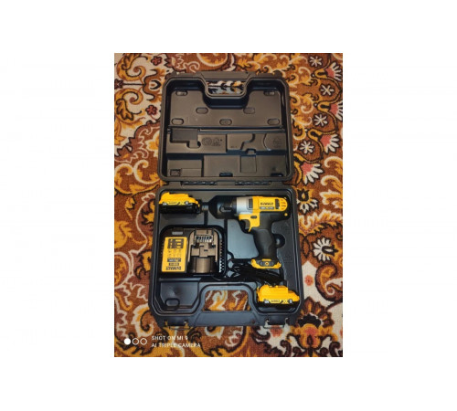 Аккумуляторный шуруповерт DEWALT DCF 815 D2