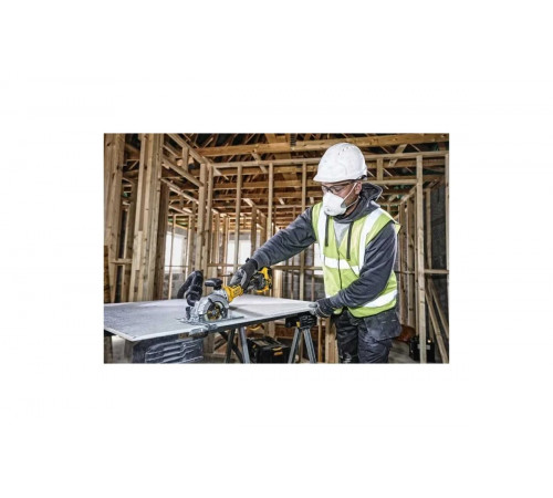 Аккумуляторная дисковая пила Dewalt DCS571P2, 18 В, 115 мм, 4400 об/мин, с 2 АКБ 5 Ач и ЗУ, в кейсе TSTAK DCS571P2-QW