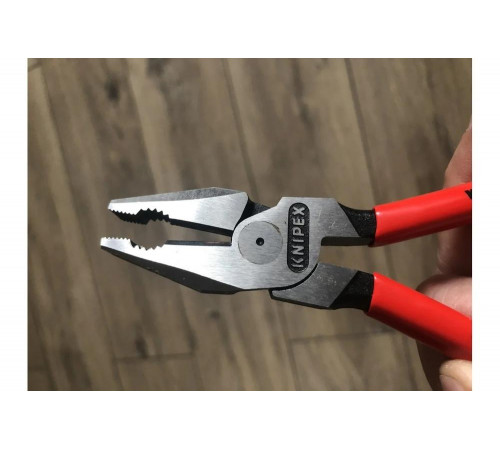 Силовые пассатижи KNIPEX KN-0201180 Силовые пассатижи KNIPEX KN-0201180