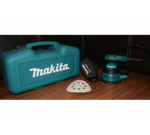 Эксцентриковая шлифмашина Makita BO5031K