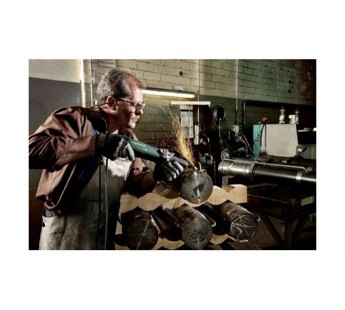 Машинка шлифовальная прямая METABO GE 710 PLUS (600616000) Машинка шлифовальная прямая METABO GE 710 PLUS (600616000)