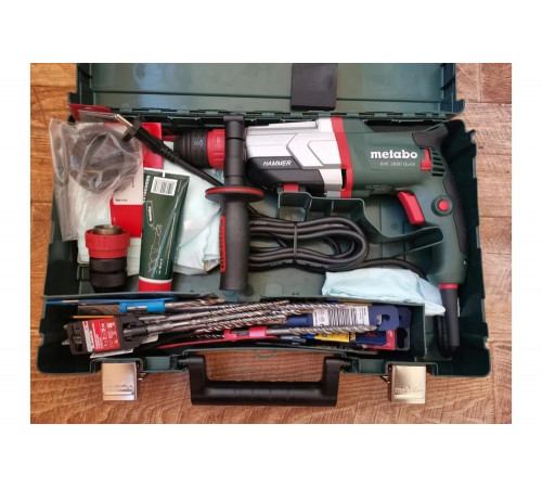 Перфоратор Metabo KHE 2660 Quick 600663500