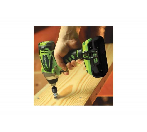 Ударный аккумуляторный шуруповерт GreenWorks 3802207