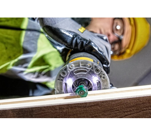 Аккумуляторный кромочный фрезер Dewalt DCW600N, 18В, без аккумулятора и ЗУ DCW600N-XJ