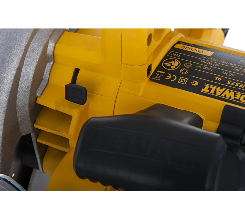 Дисковая пила DEWALT DWE 575 K