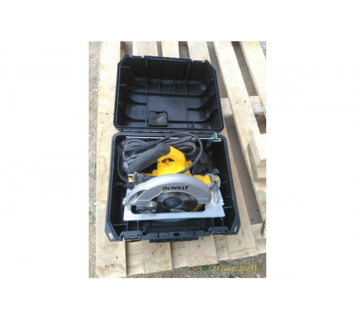 Дисковая пила DEWALT DWE 575 K