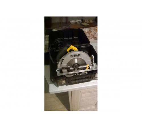 Дисковая пила DEWALT DWE 575 K