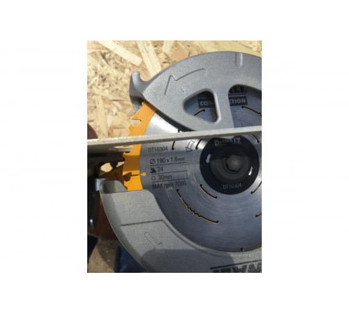 Дисковая пила DEWALT DWE 575 K