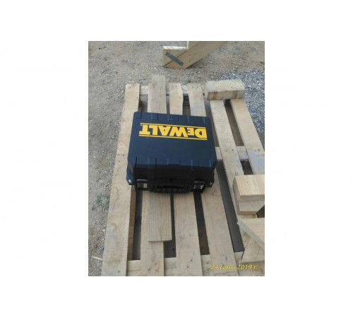 Дисковая пила DEWALT DWE 575 K