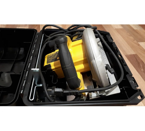 Дисковая пила DEWALT DWE 575 K