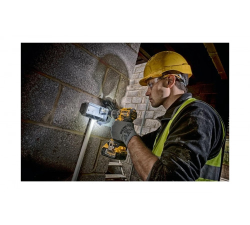 Набор аккумуляторный Dewalt 18 В: ударная дрель-шуруповерт DCD796 и ударный шуруповерт DCF887, с 2 АКБ 4 Ач и ЗУ, в кейсе TSTAK, DCK266M2T