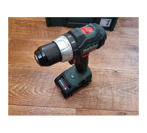 Бесщеточный шуруповерт METABO BS 18 LT BL 602325550