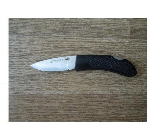 STAYER 75 мм, 2,35 мм, обрезиненная ручка, складной нож 47600-1_z01 STAYER 75 мм, 2,35 мм, обрезиненная ручка, складной нож 47600-1_z01