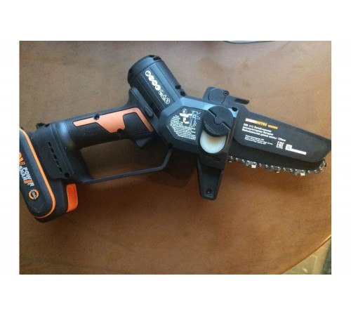 Аккумуляторная пила WORX WG325E Аккумуляторная пила WORX WG325E