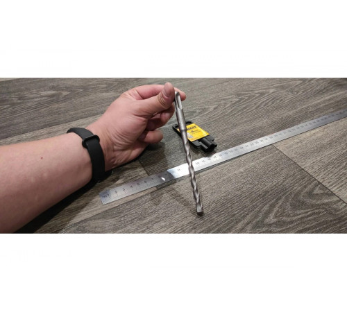 Бур SDS+ INDUSTRIAL (8х160 мм) DEWALT DT9641