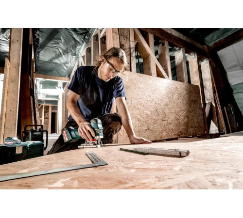 Аккумуляторный лобзик Metabo STA 18 LTX 140 601405500 Аккумуляторный лобзик Metabo STA 18 LTX 140 601405500