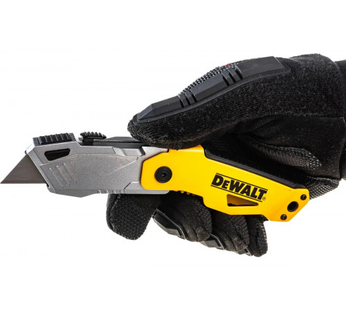 Складной нож с выдвижным лезвием DEWALT DWHT10261-0