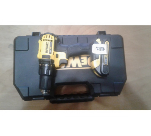 Аккумуляторная дрель-шуруповерт DeWALT DCD 780 C2