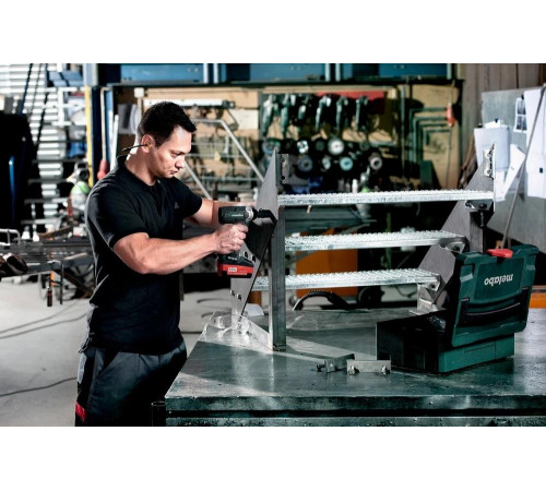 Аккумуляторный ударный гайковерт Metabo SSW 18 LTX 200 602195850
