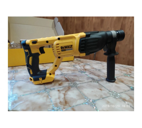 Бесщеточный перфоратор DEWALT DCH133N