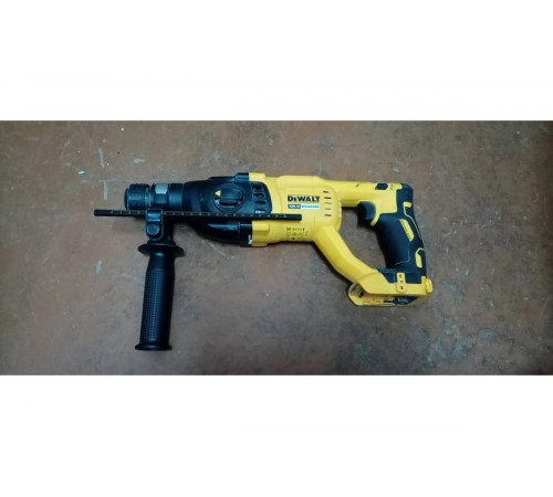 Бесщеточный перфоратор DEWALT DCH133N