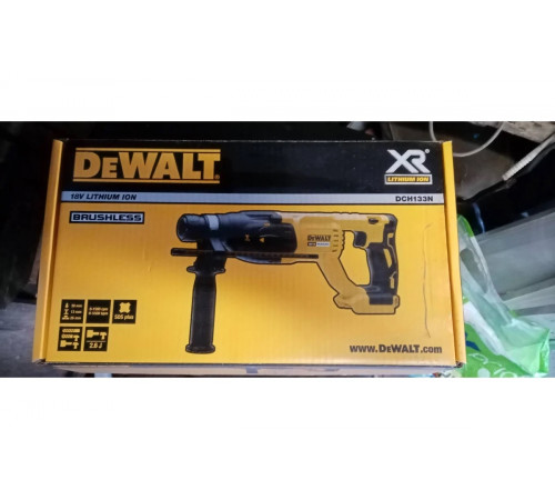 Бесщеточный перфоратор DEWALT DCH133N