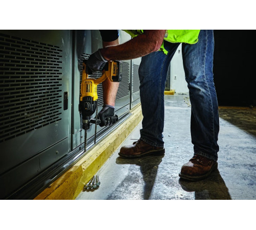 Бесщеточный перфоратор DEWALT DCH133N