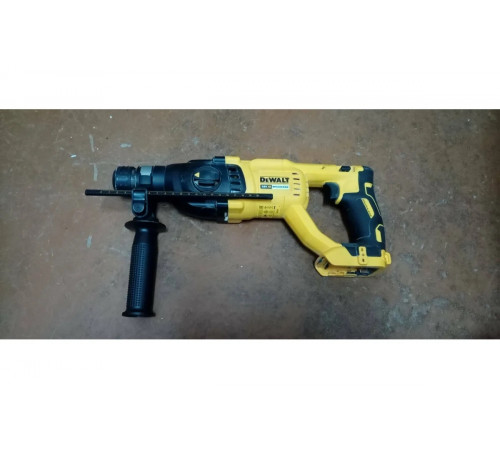 Бесщеточный перфоратор DEWALT DCH133N