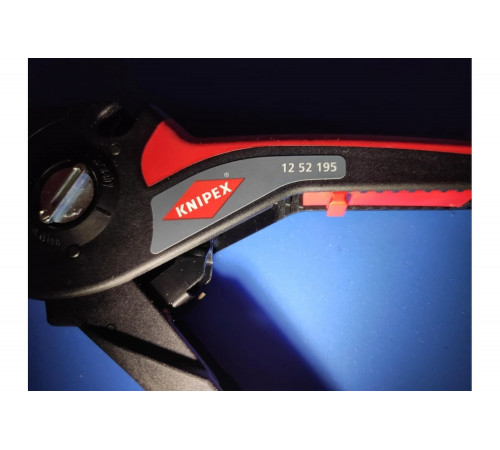 Автоматический стриппер Knipex PreciStrip16 L-195 мм в блистере KN-1252195SB Автоматический стриппер Knipex PreciStrip16 L-195 мм в блистере KN-1252195SB