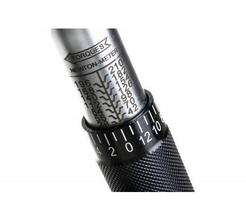 Динамометрический ключ Арсенал 1/2", 28-210 Нм, щелчковый 8144820