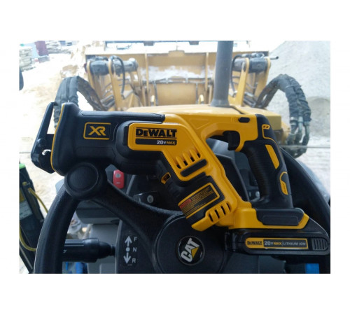 Бесщеточная сабельная пила DEWALT 18 В XR DCS367N