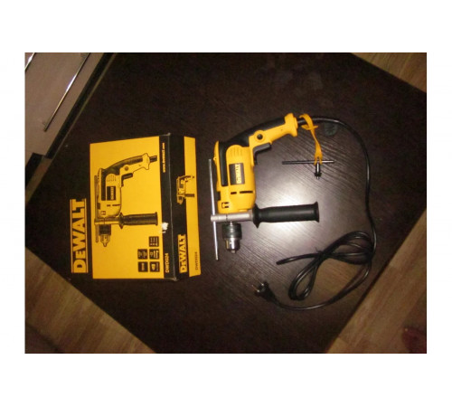Ударная дрель DEWALT DWD 024