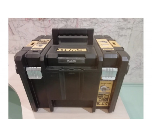 Бесщеточная дисковая пила DEWALT DCS570NT