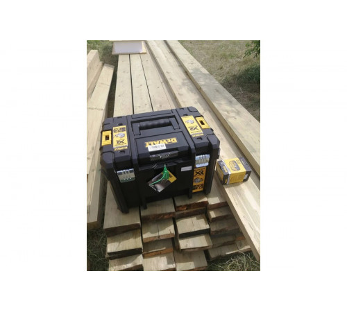 Бесщеточная дисковая пила DEWALT DCS570NT