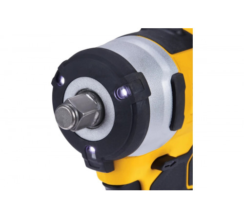 Бесщёточный импульсный гайковерт Dewalt 12 В XR DCF901P1-QW