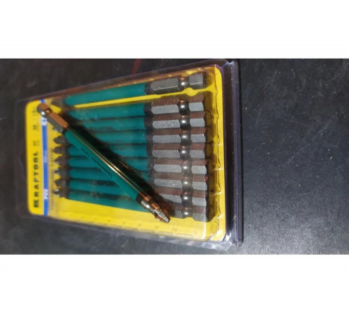 KRAFTOOL PZ2, 100 мм, 10 шт., Cr-Mo сталь, набор бит Optimum Line 26124-2-100-10 KRAFTOOL PZ2, 100 мм, 10 шт., Cr-Mo сталь, набор бит Optimum Line 26124-2-100-10