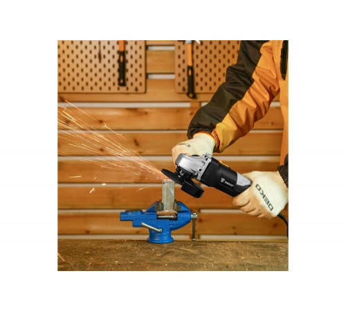 Углошлифовальная машина DEKO DKAG700 063-4243 Углошлифовальная машина DEKO DKAG700 063-4243