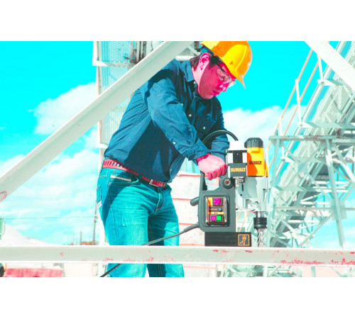 Сверлильный станок DEWALT DWE 1622 K