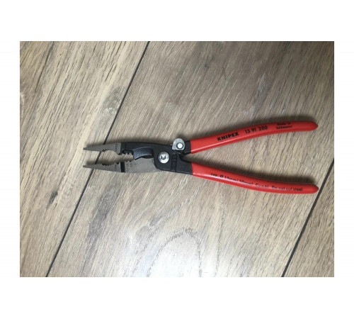 Инструмент для снятия изоляции KNIPEX KN-1391200 Инструмент для снятия изоляции KNIPEX KN-1391200