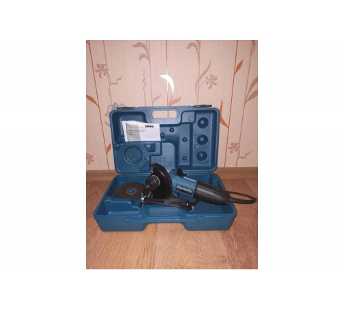 Угловая шлифмашина Makita GA5030K Угловая шлифмашина Makita GA5030K