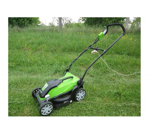 Электрическая газонокосилка Greenworks GLM1035 Электрическая газонокосилка Greenworks GLM1035