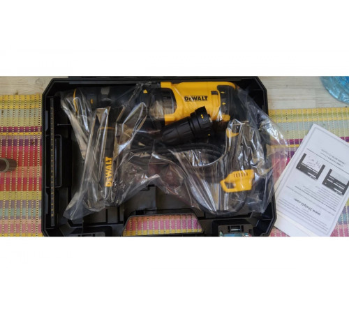 Перфоратор DEWALT D 25134 K