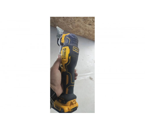 Бесщеточный многофункциональный инструмент DEWALT DCS355N