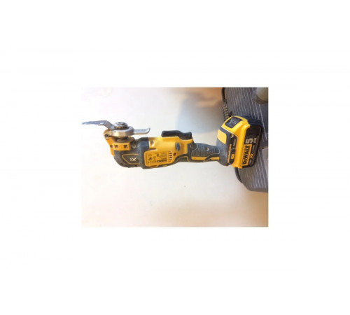 Бесщеточный многофункциональный инструмент DEWALT DCS355N