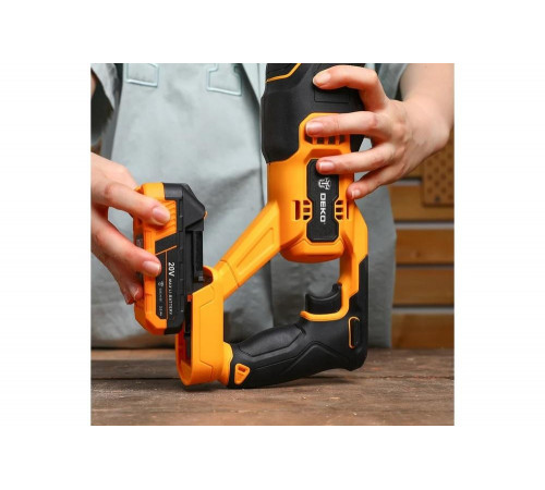 Аккумуляторная сабельная пила DEKO DKRS20 20 В, 1х2.0 Ач 063-4206 Аккумуляторная сабельная пила DEKO DKRS20 20 В, 1х2.0 Ач 063-4206