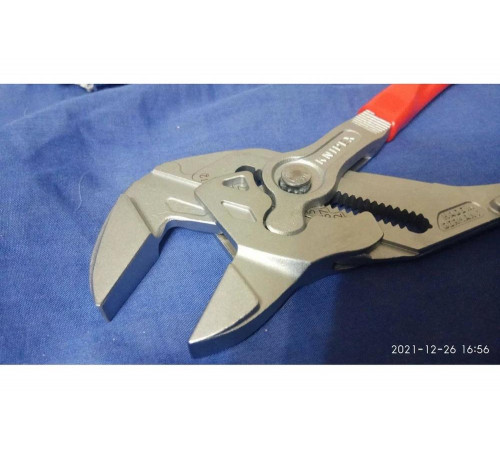Клещи переставные Knipex, 68 мм (2 1/2"), 300 мм, хром, 1-к ручки, KN-8603300 Клещи переставные Knipex, 68 мм (2 1/2"), 300 мм, хром, 1-к ручки, KN-8603300