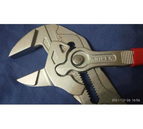 Клещи переставные Knipex, 68 мм (2 1/2"), 300 мм, хром, 1-к ручки, KN-8603300 Клещи переставные Knipex, 68 мм (2 1/2"), 300 мм, хром, 1-к ручки, KN-8603300