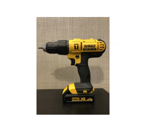 Ударная дрель-шуруповерт DEWALT DCD776S2