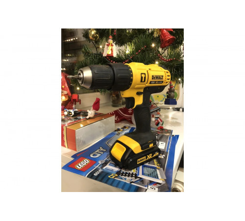 Ударная дрель-шуруповерт DEWALT DCD776S2