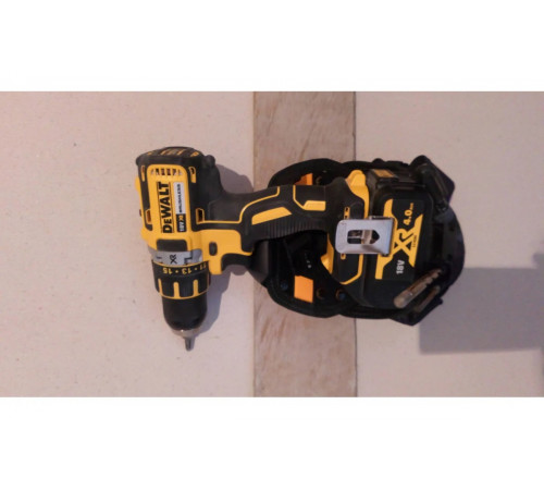 Аккумуляторная дрель-шуруповерт DEWALT DCD 790 M2